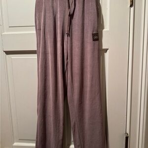 ALO Yoga women’s Lounge Pants size XS